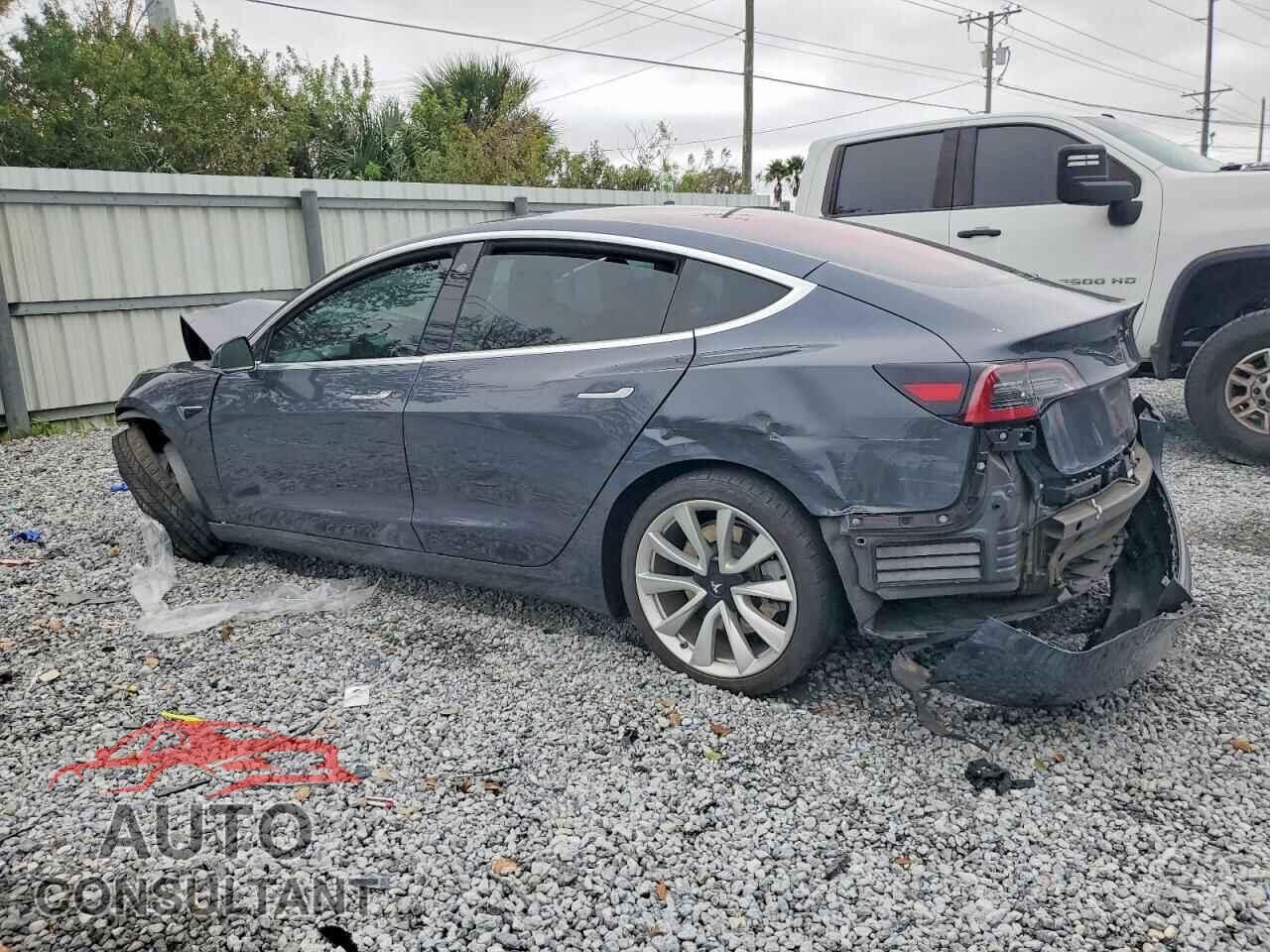 TESLA MODEL 3 2018 - 5YJ3E1EA8JF047723