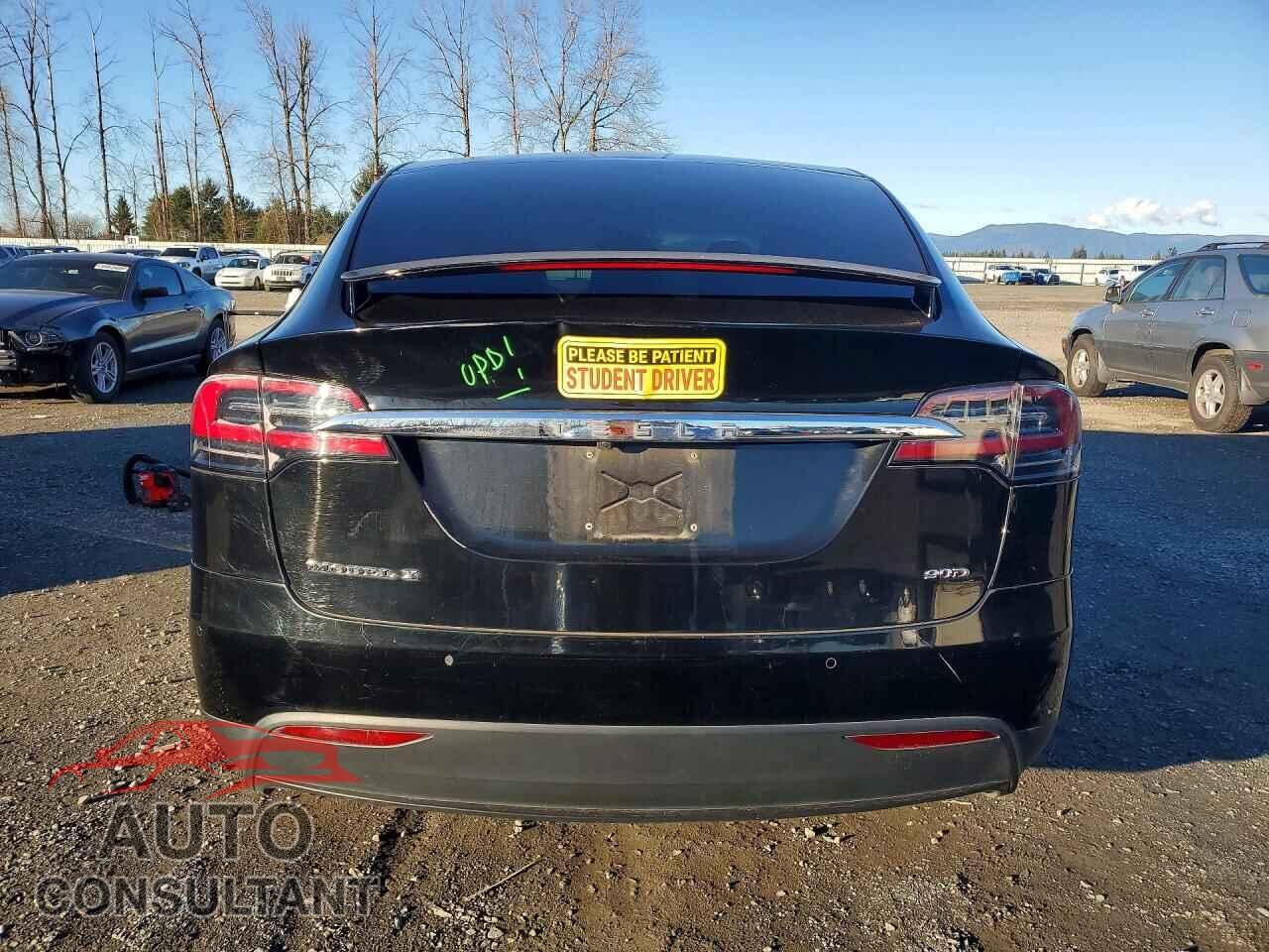 TESLA MODEL X 2016 - 5YJXCAE24GF007356