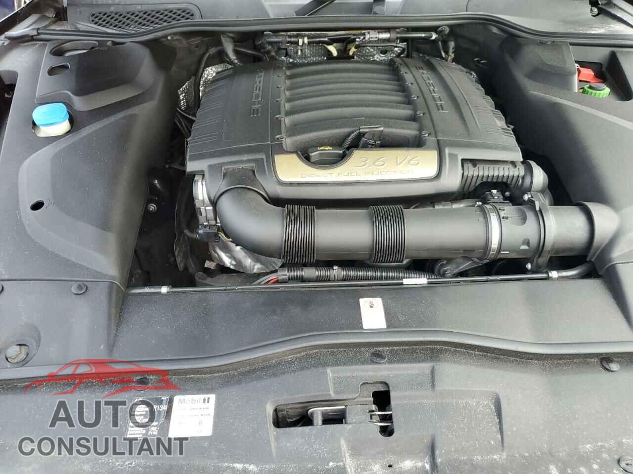 PORSCHE CAYENNE 2016 - WP1AA2A21GLA03963