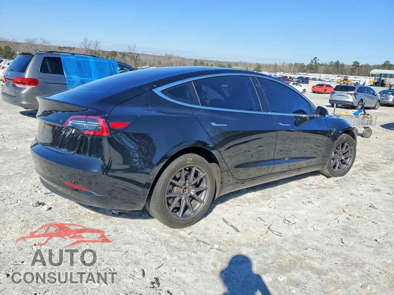 TESLA MODEL 3 2018 - 5YJ3E1EA6JF027308