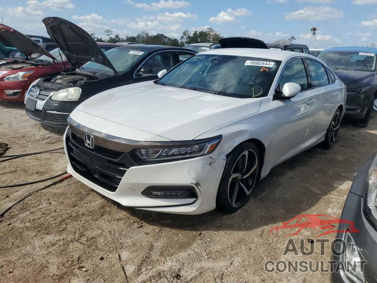 HONDA ACCORD 2018 - 1HGCV1F32JA129814