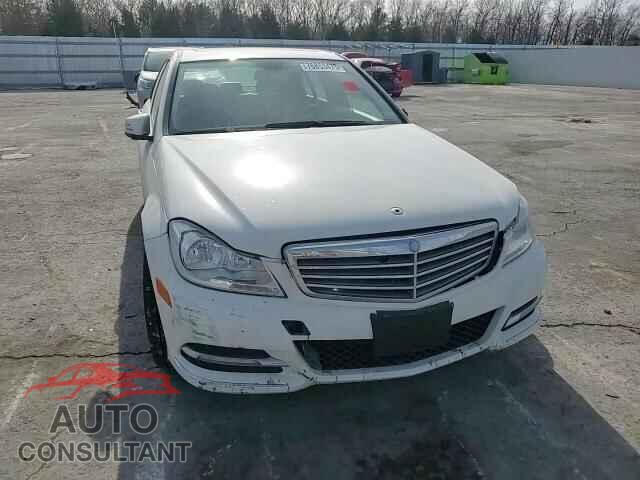 MERCEDES-BENZ C-CLASS 2012 - WDDGF8BB2CA701458