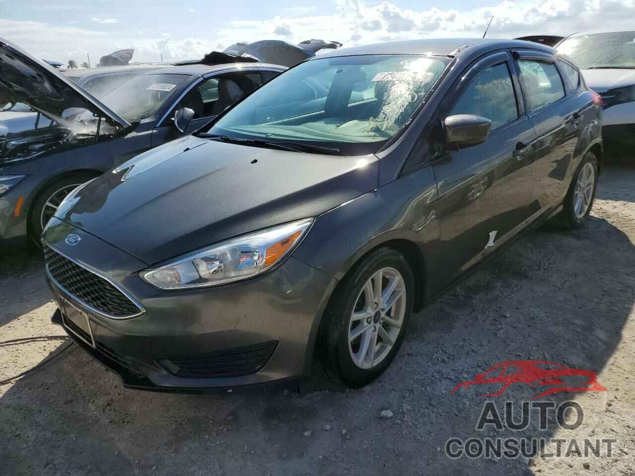 FORD FOCUS 2018 - 1FADP3K28JL279944