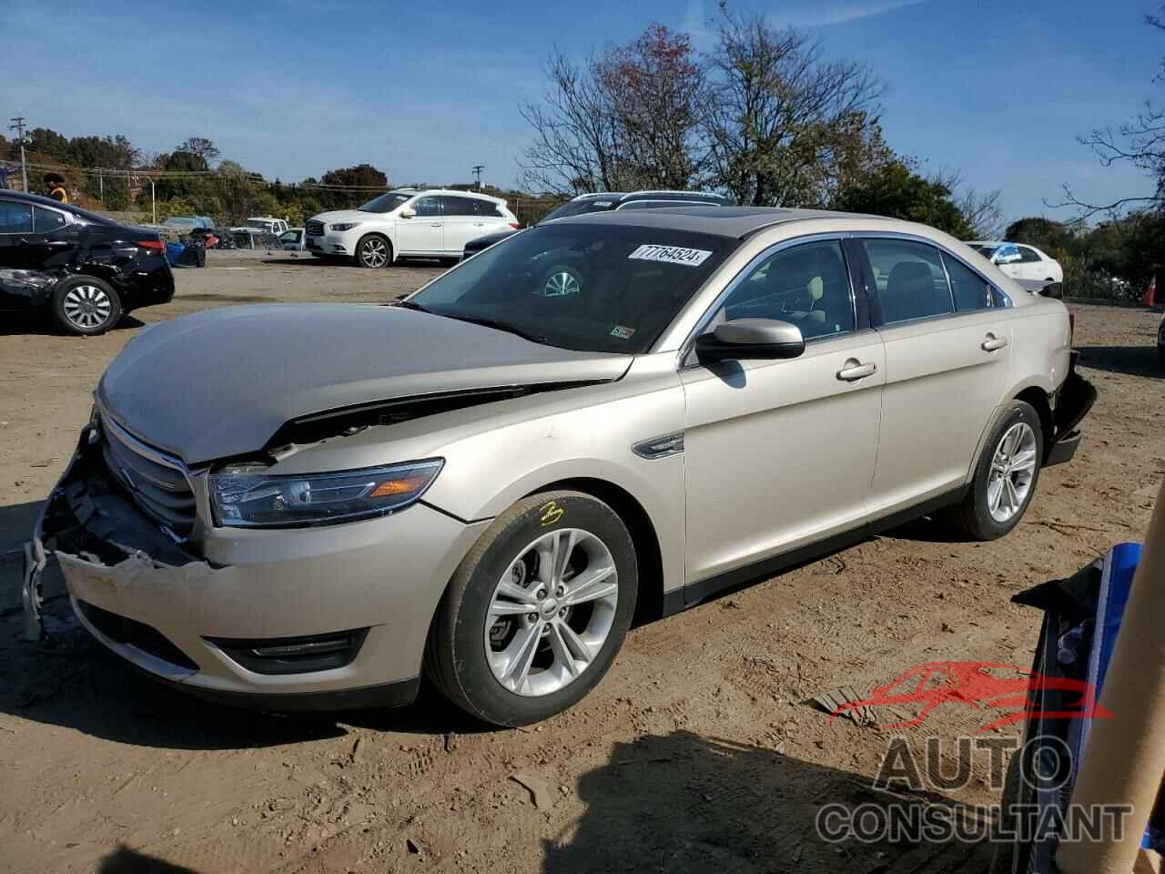 FORD TAURUS 2018 - 1FAHP2H83JG135296