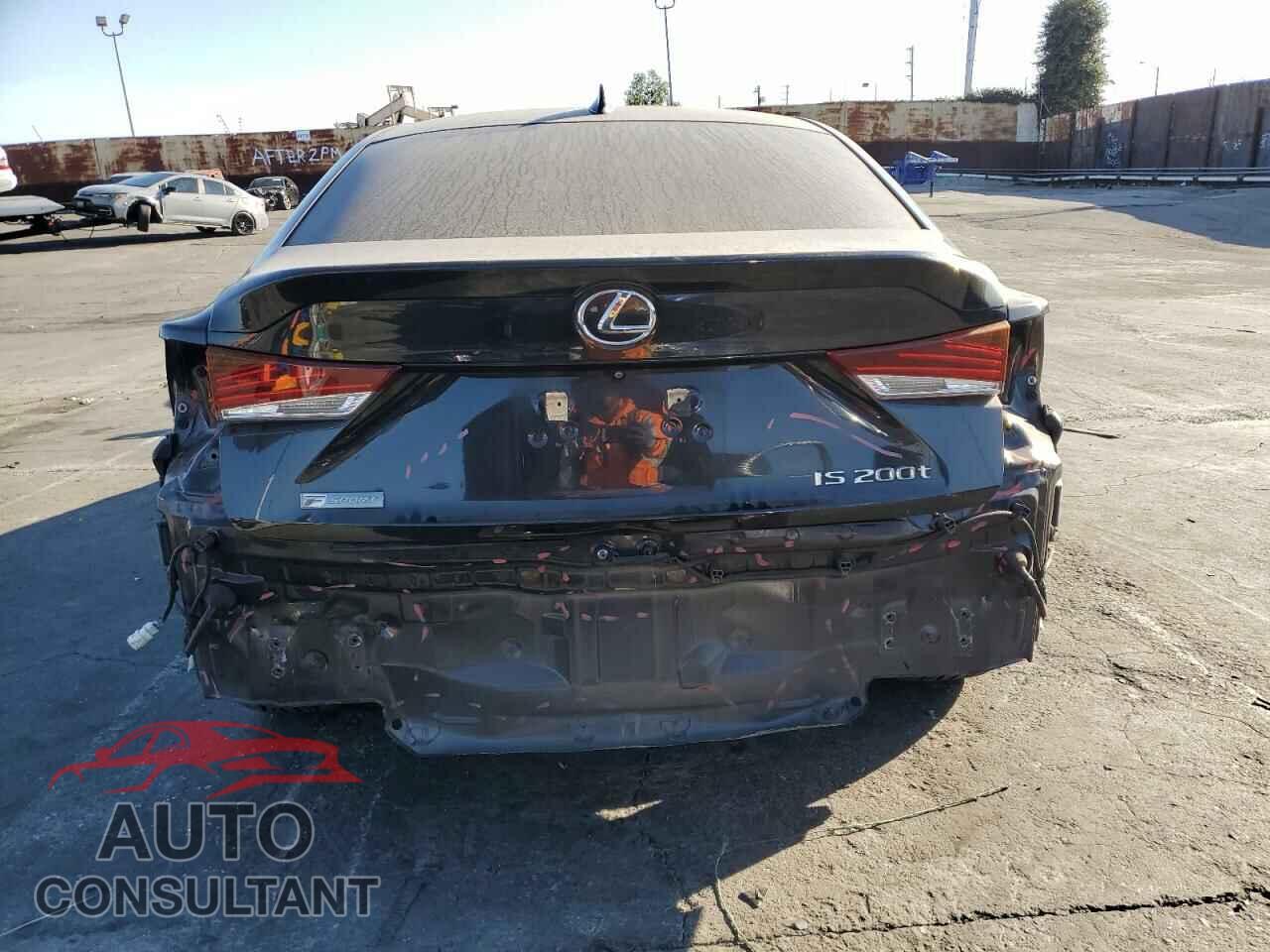 LEXUS IS 2017 - JTHBA1D29H5046138