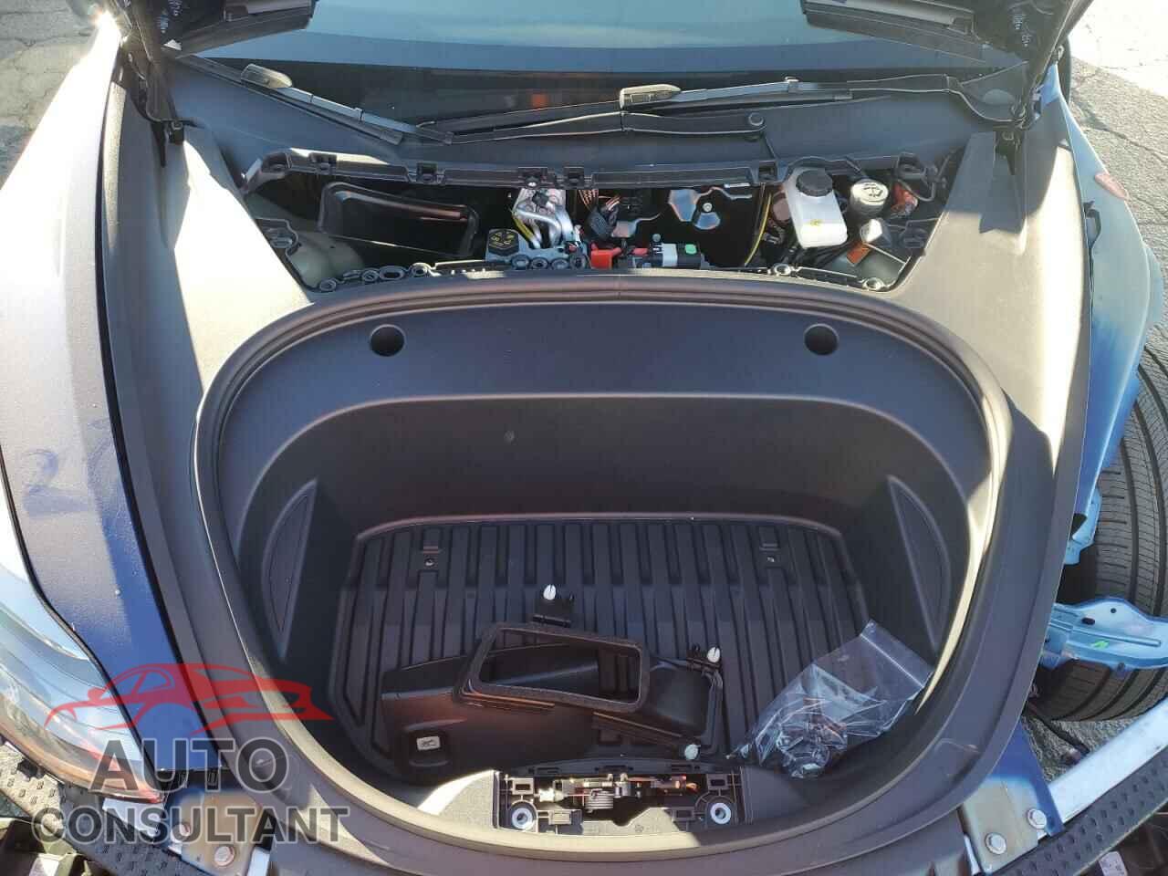 TESLA MODEL 3 2023 - 5YJ3E1EA2PF643015