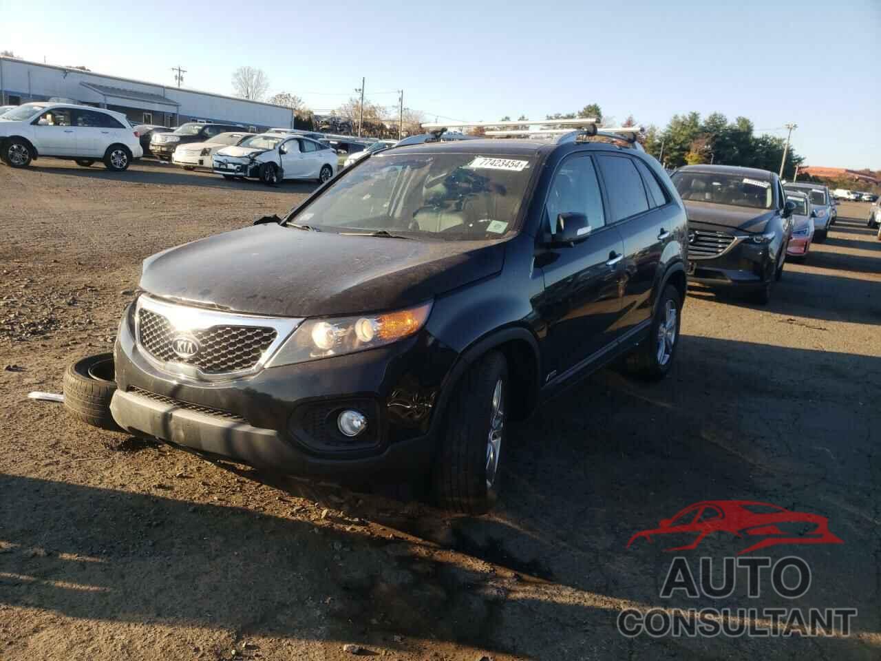 KIA SORENTO 2013 - 5XYKUDA2XDG400216