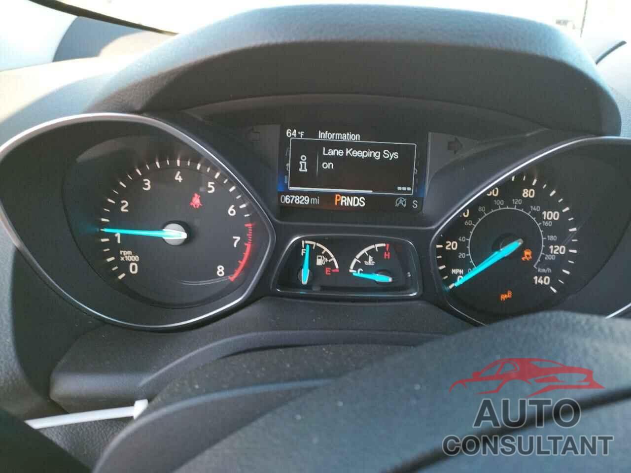 FORD ESCAPE 2019 - 1FMCU0GD5KUB10799