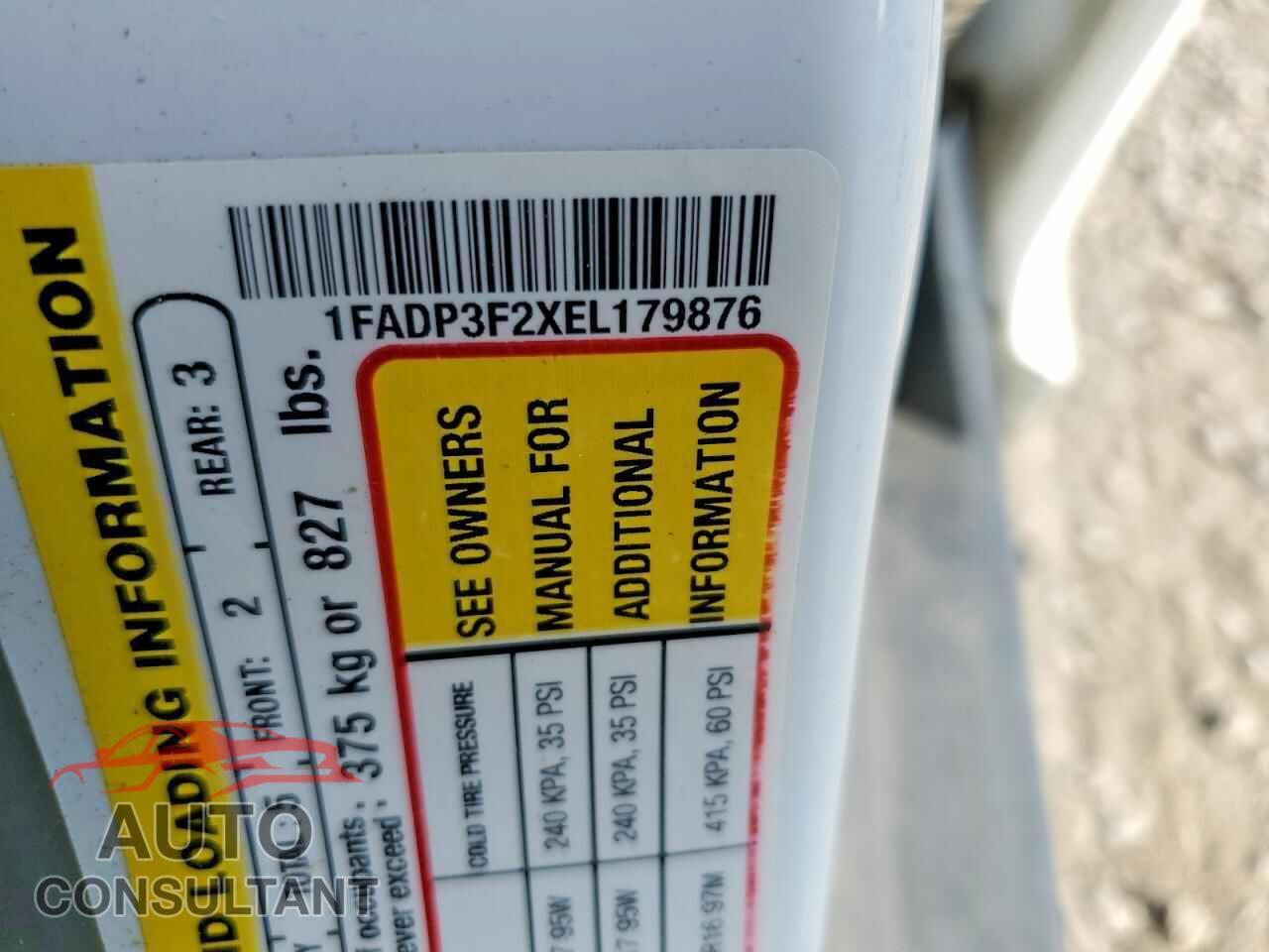 FORD FOCUS 2014 - 1FADP3F2XEL179876
