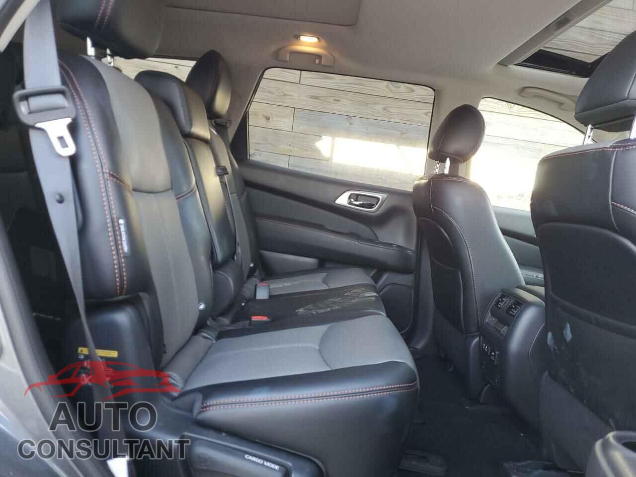 NISSAN PATHFINDER 2020 - 5N1DR2CM4LC607454