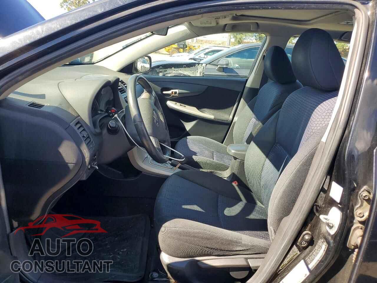 TOYOTA COROLLA 2009 - 2T1BE40E29C005104