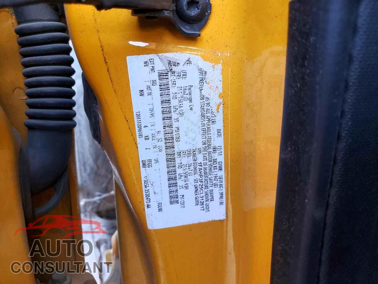 FORD FOCUS 2012 - 1FAHP3F25CL312817