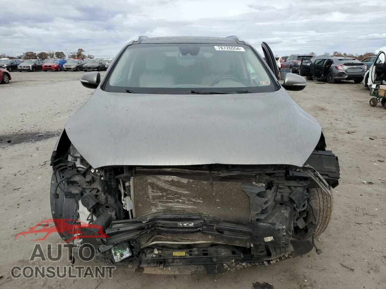 KIA SORENTO 2017 - 5XYPKDA50HG239399