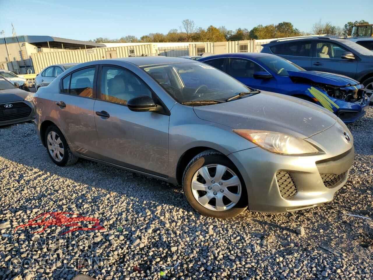 MAZDA 3 2012 - JM1BL1UG1C1555874