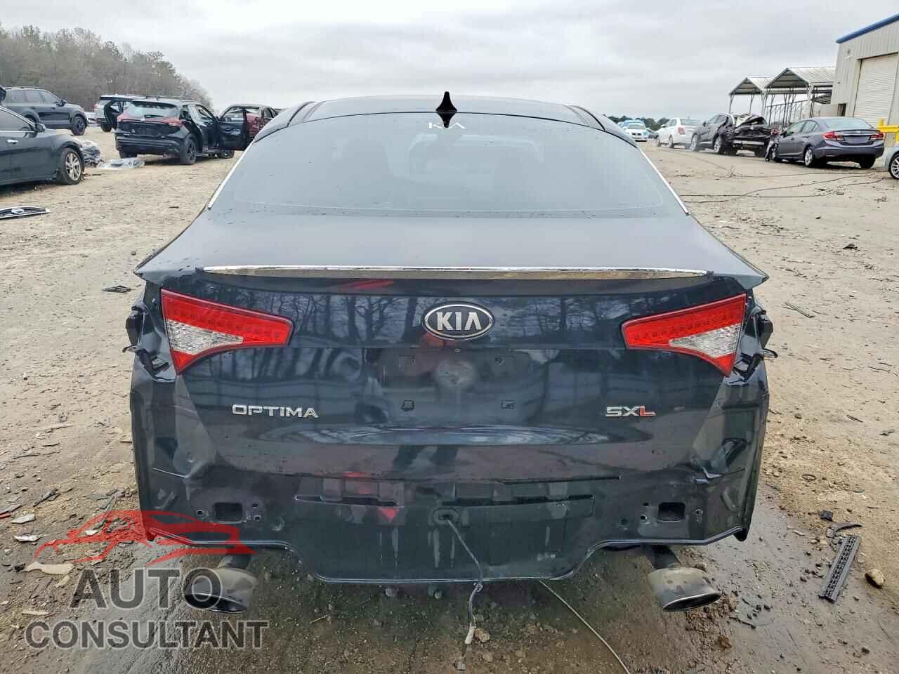 KIA OPTIMA 2013 - 5XXGR4A64DG116014