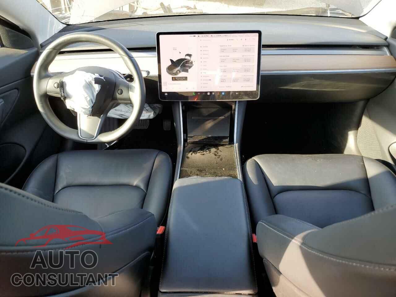 TESLA MODEL 3 2018 - 5YJ3E1EB7JF087106