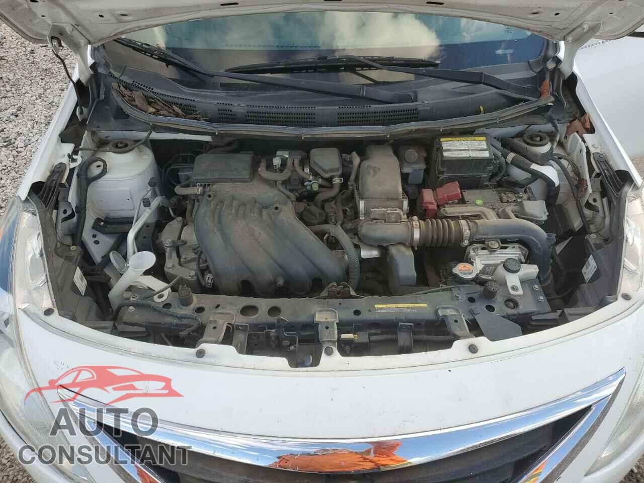 NISSAN VERSA 2017 - 3N1CN7AP3HL849513