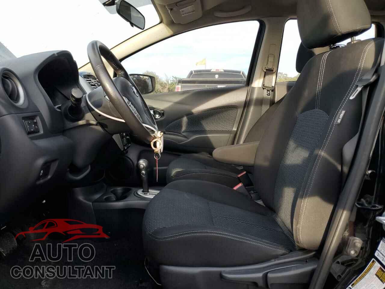 NISSAN VERSA 2016 - 3N1CE2CP9GL379034