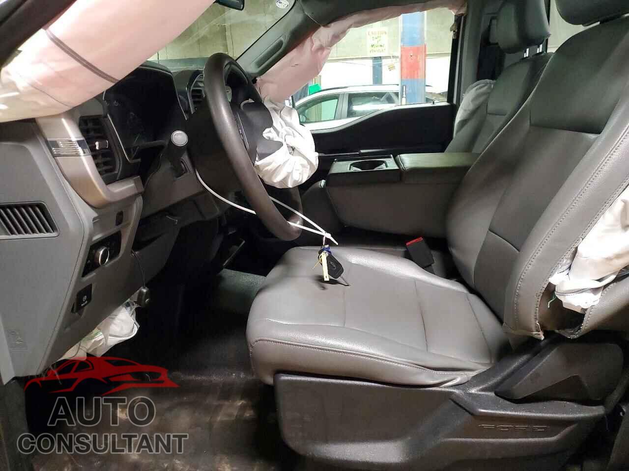 FORD All Models 2023 - 1FTNF1E80PKF13188