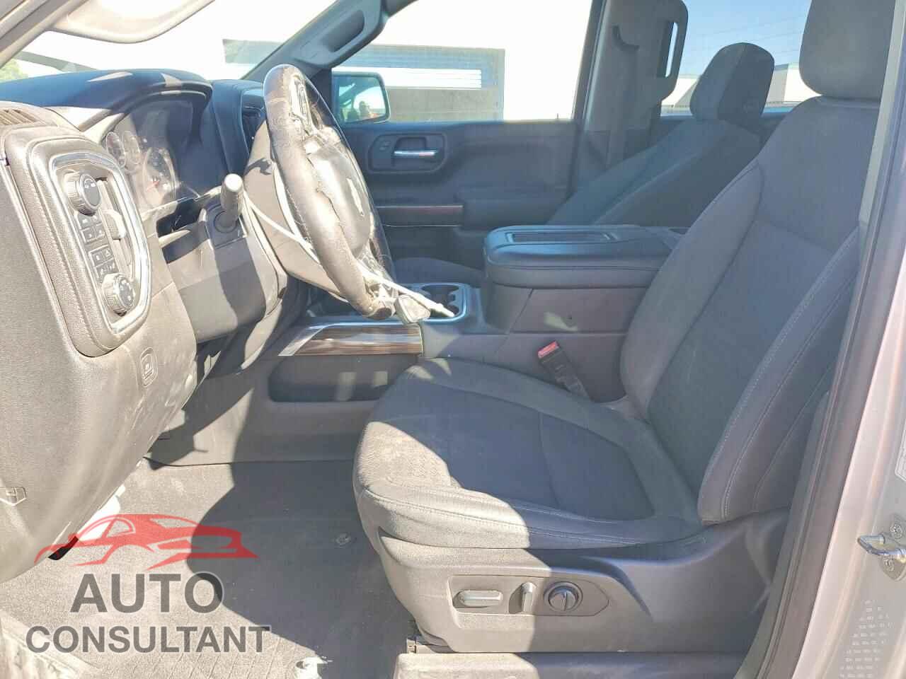 CHEVROLET SILVERADO 2021 - 1GCPYFED7MZ443883