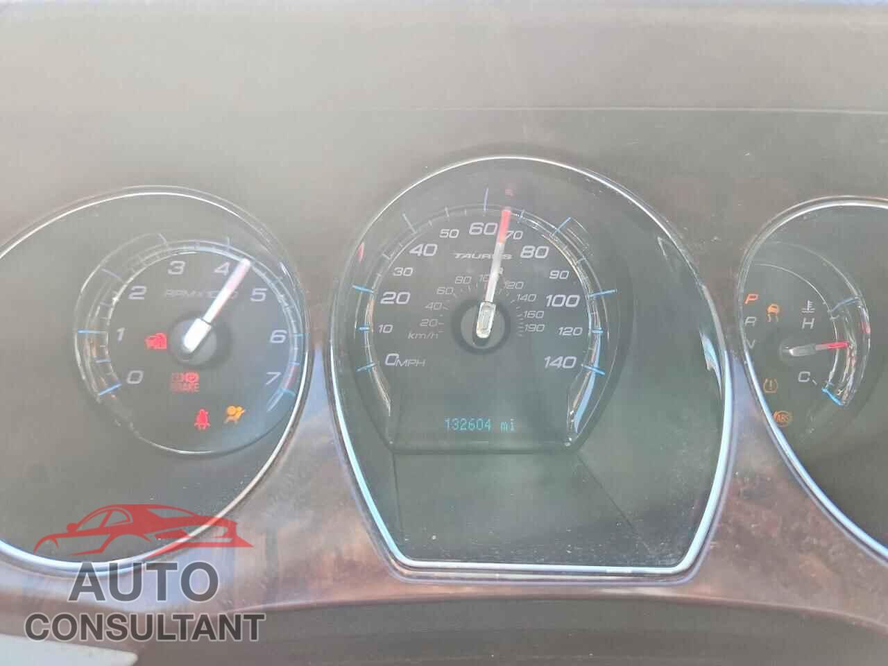 FORD TAURUS 2012 - 1FAHP2FW2CG103489