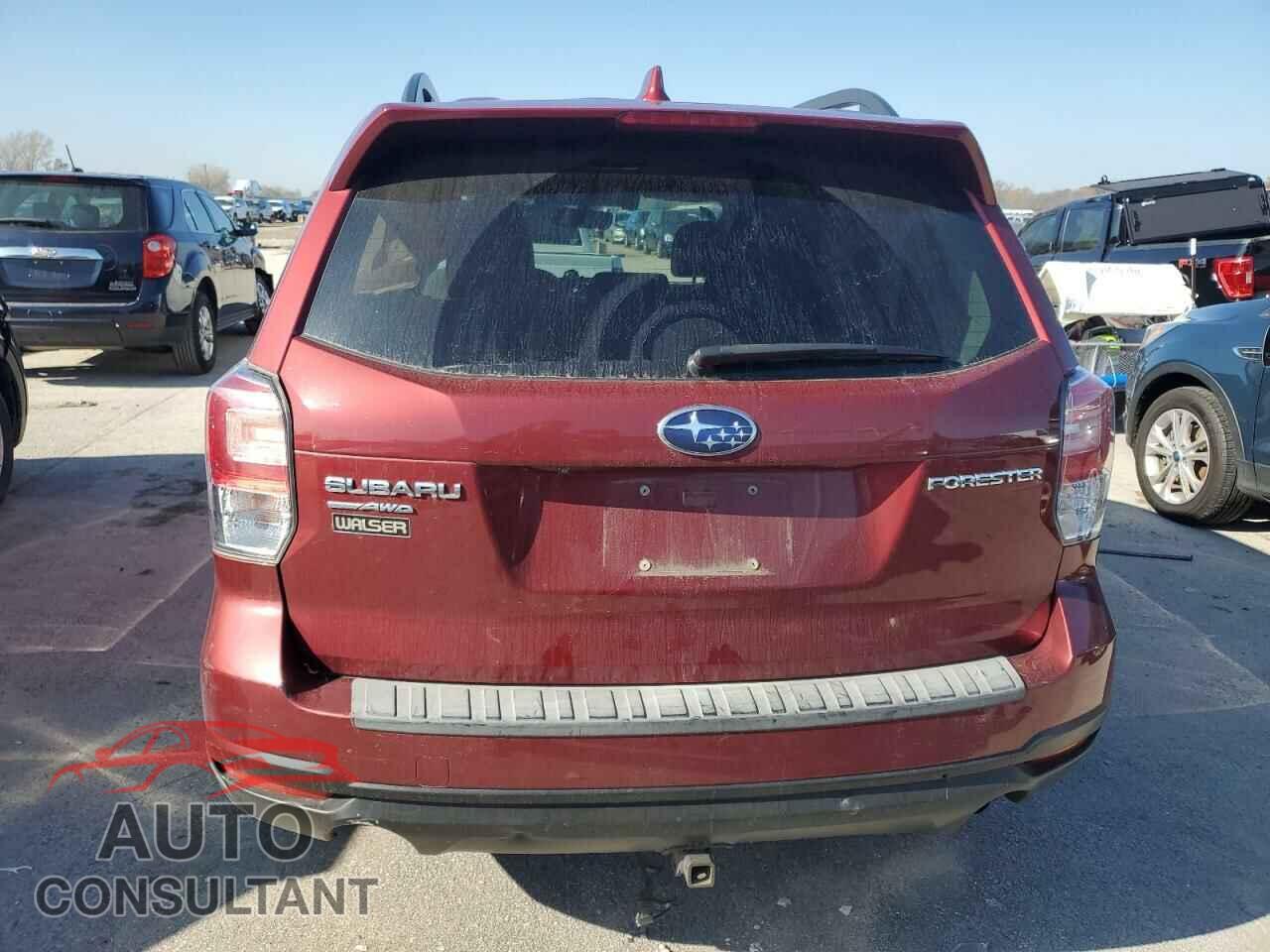 SUBARU FORESTER 2018 - JF2SJAGC2JH487573