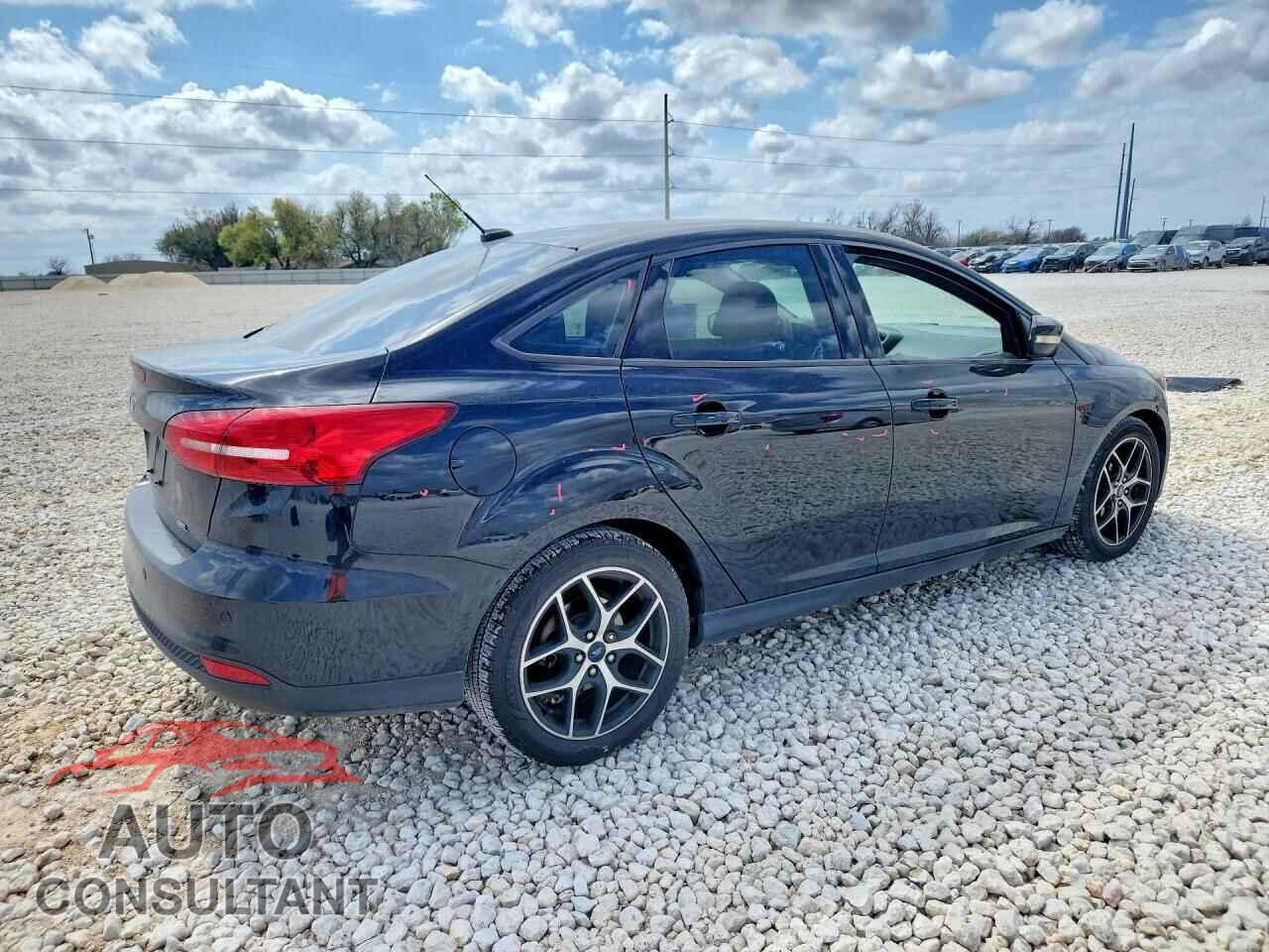 FORD FOCUS 2017 - 1FADP3H24HL276248