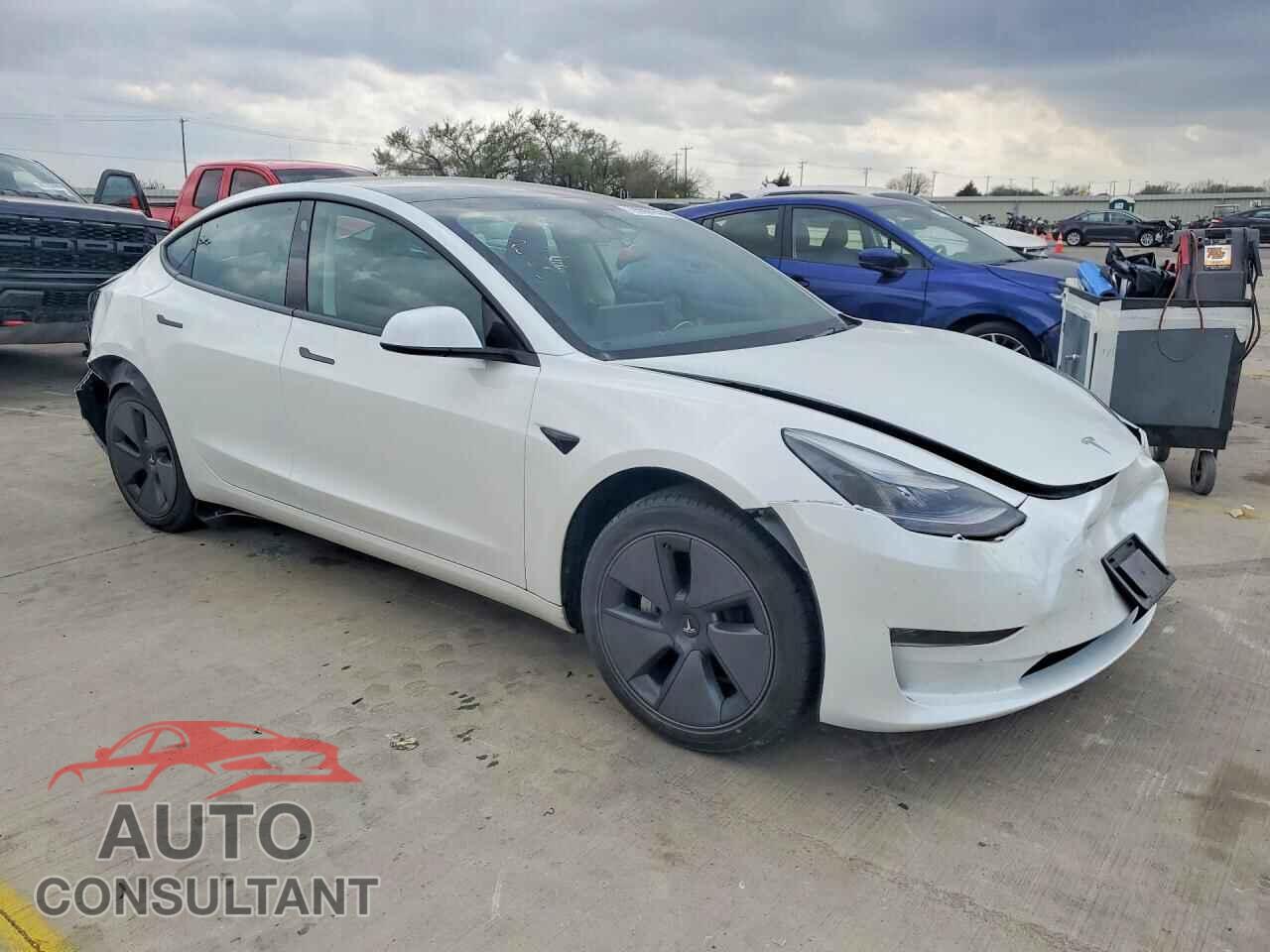 TESLA MODEL 3 2023 - 5YJ3E1EA5PF648838