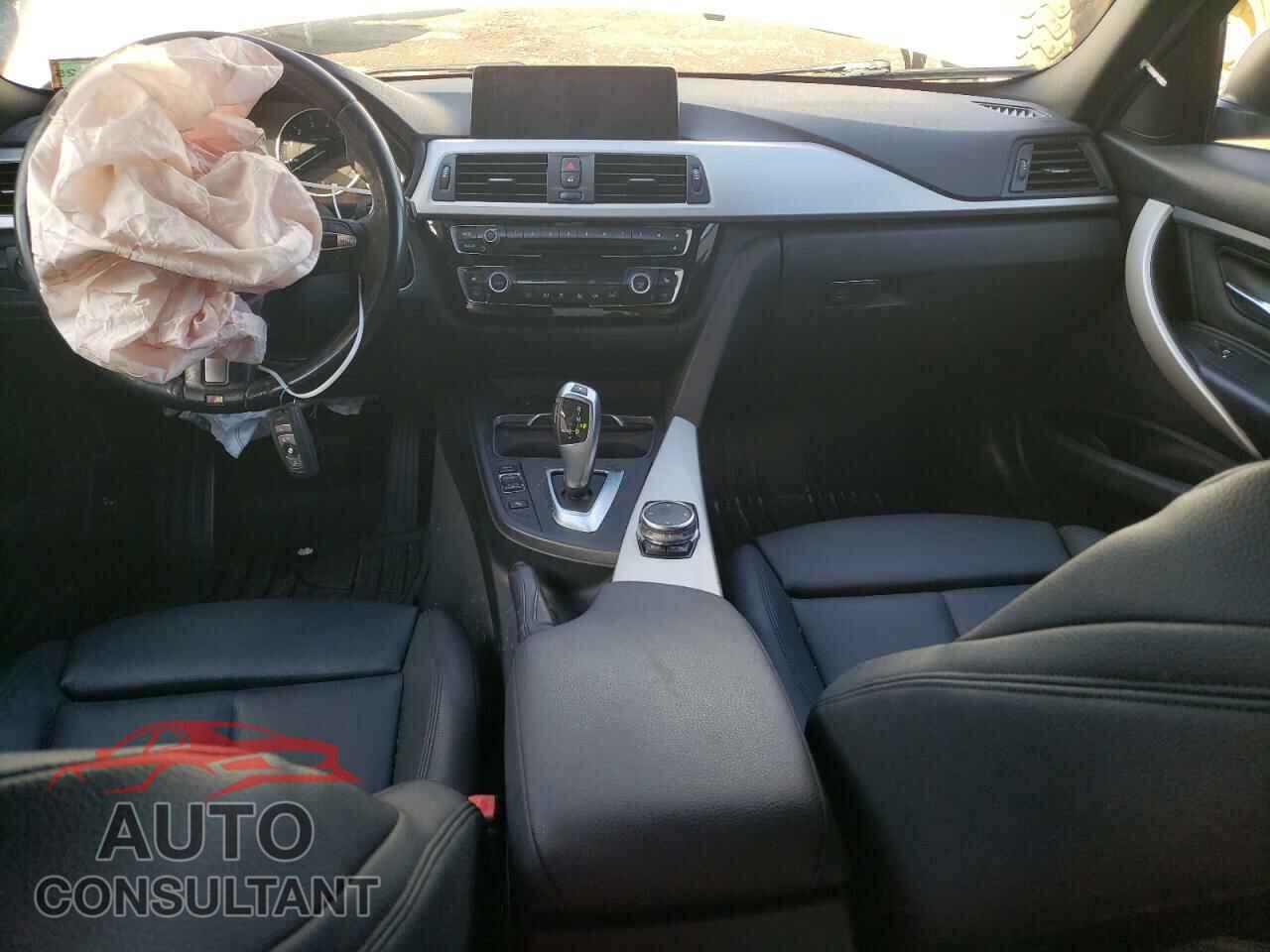 BMW 3 SERIES 2016 - WBA8E5G56GNU19483