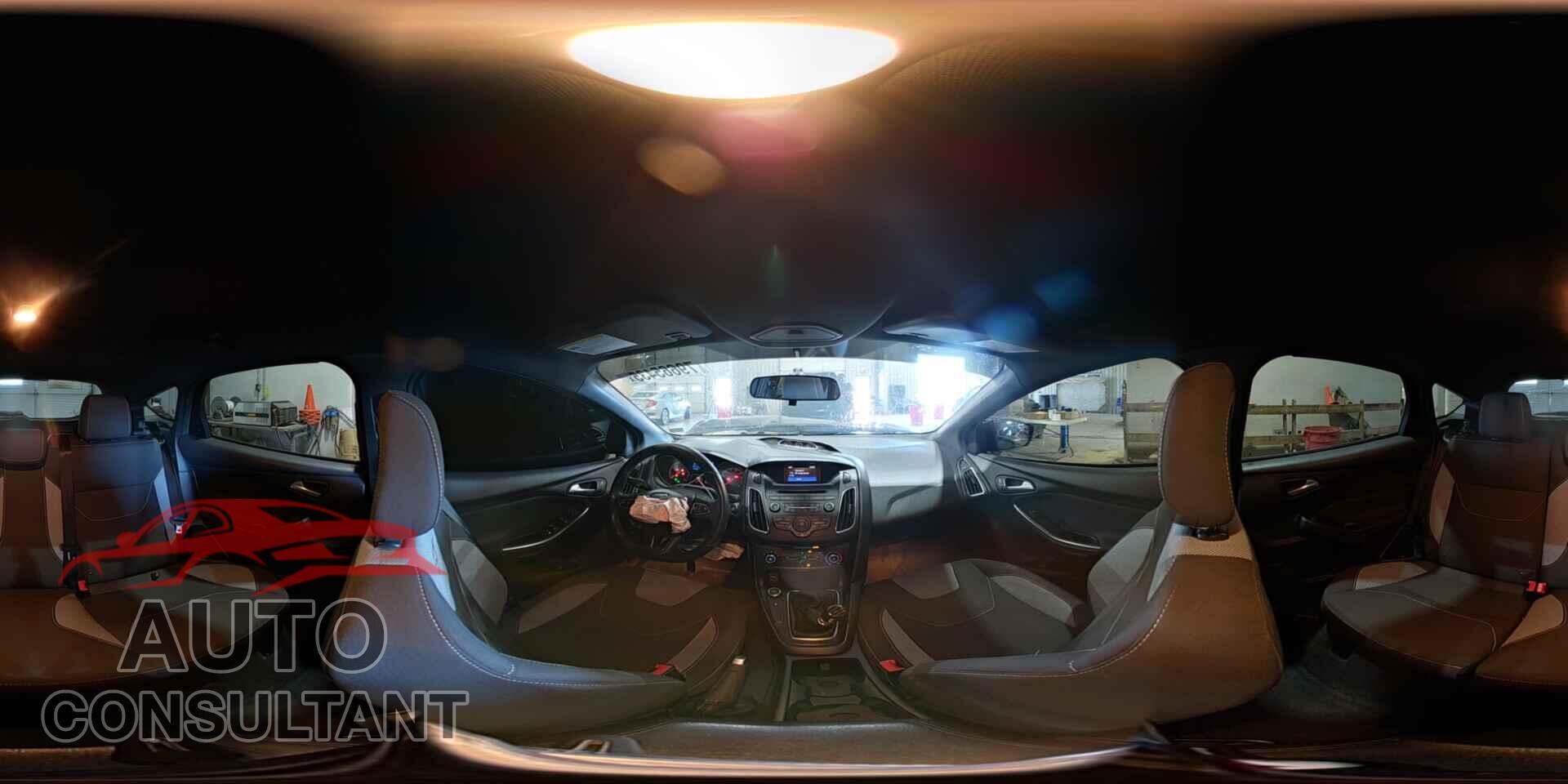 FORD FOCUS 2017 - 1FADP3L95HL331620