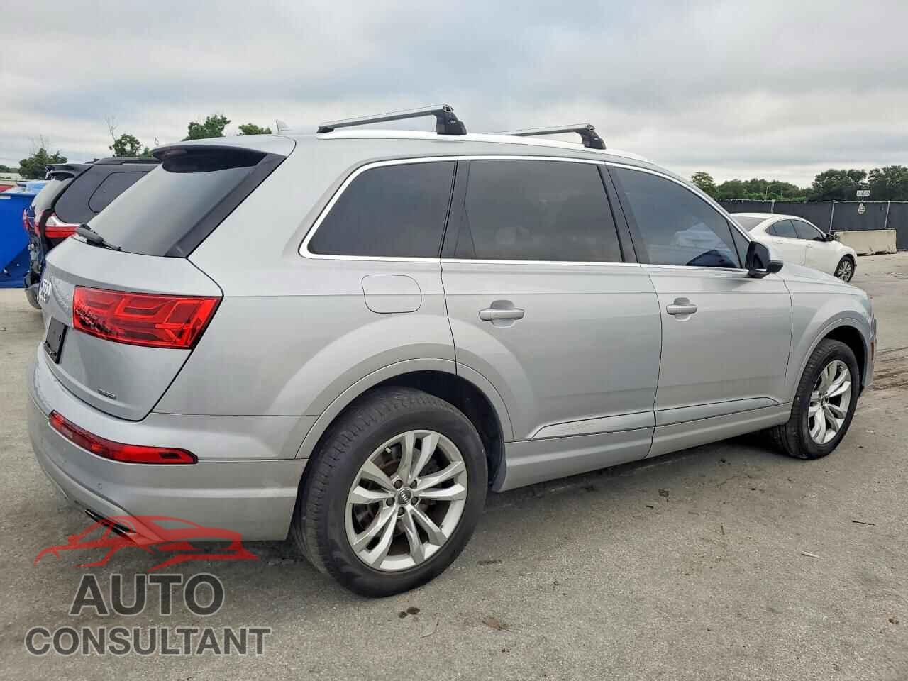 AUDI Q7 2017 - WA1AHAF71HD047172