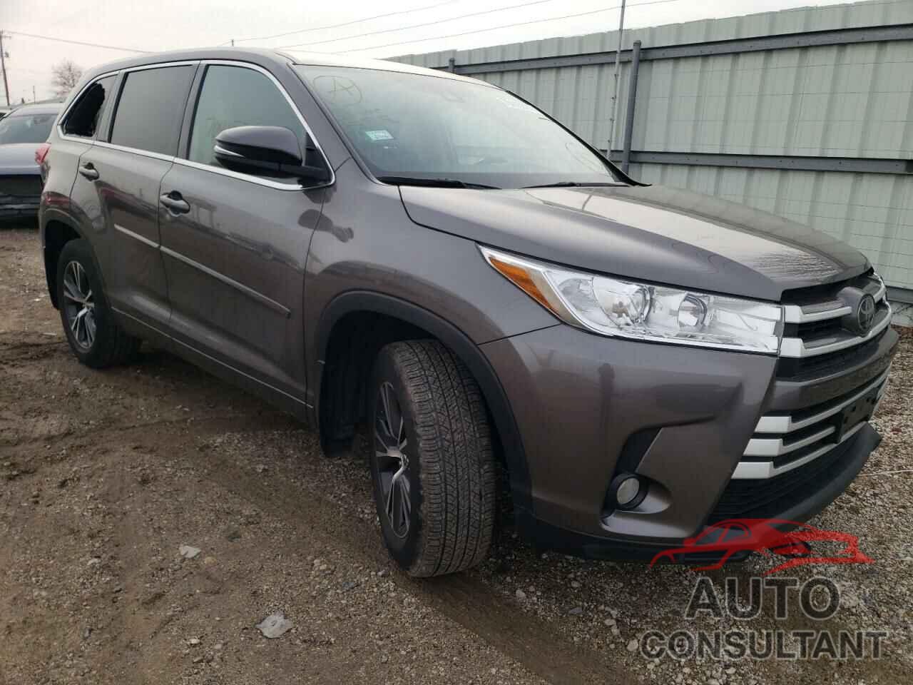 TOYOTA HIGHLANDER 2018 - 5TDBZRFH9JS888598