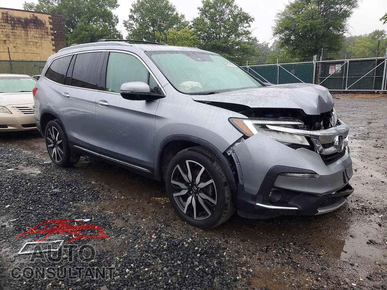 HONDA PILOT 2019 - 5FNYF6H01KB043145
