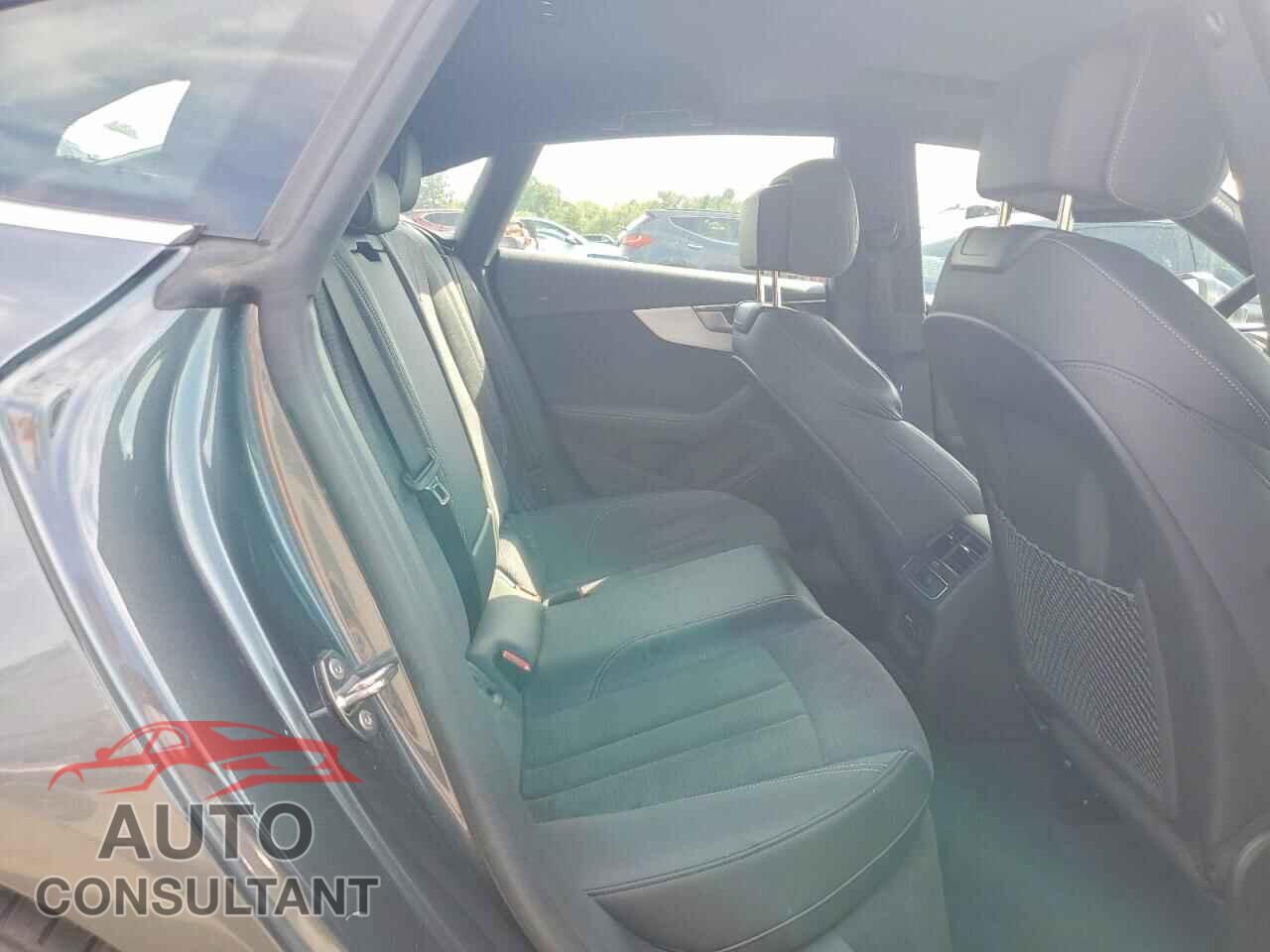 AUDI A5 2023 - WAUFACF59PA010880