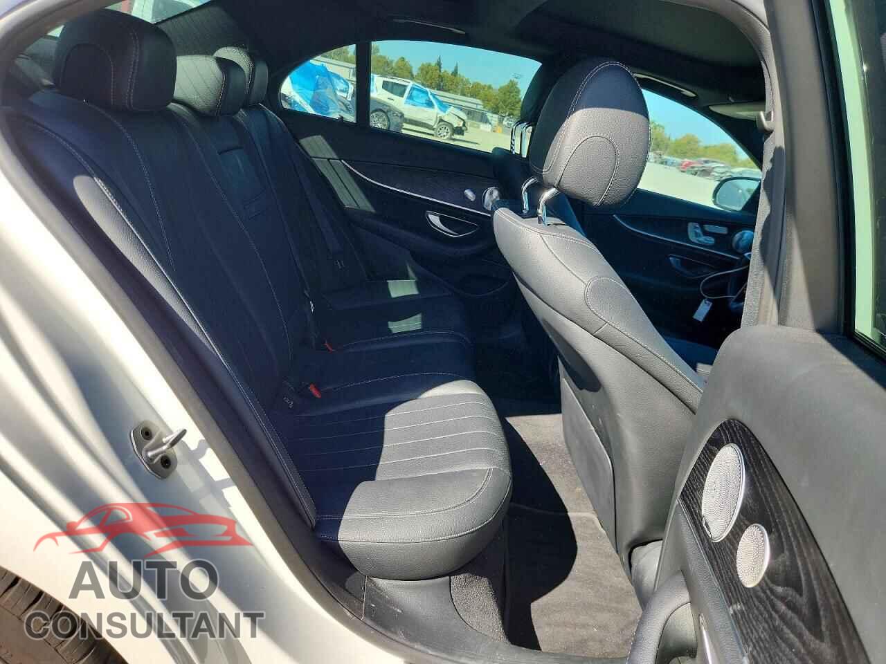 MERCEDES-BENZ E-CLASS 2021 - W1KZF8DB3MA894081