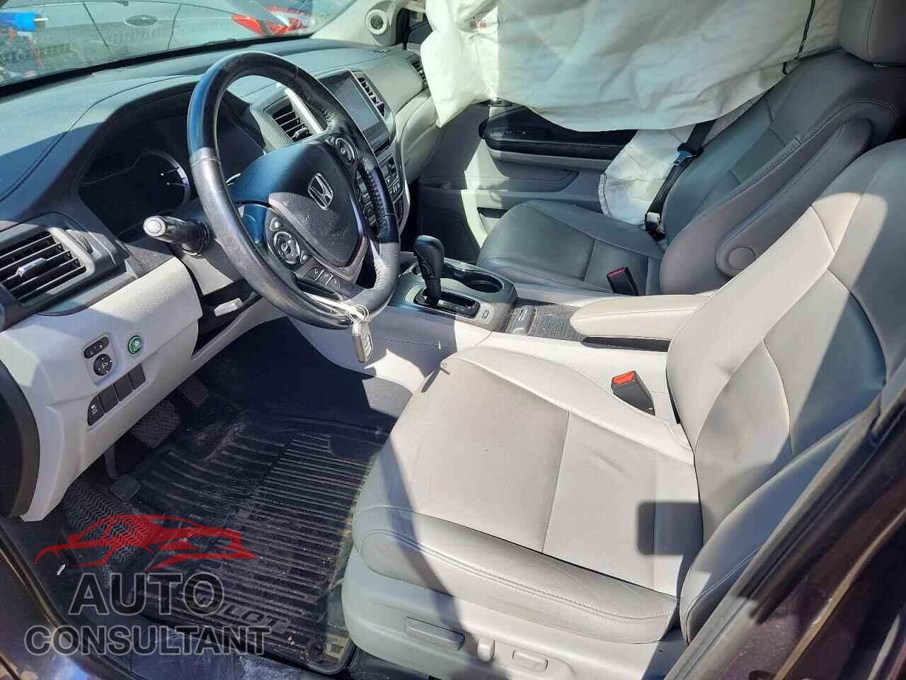 HONDA PILOT 2016 - 5FNYF6H55GB067726