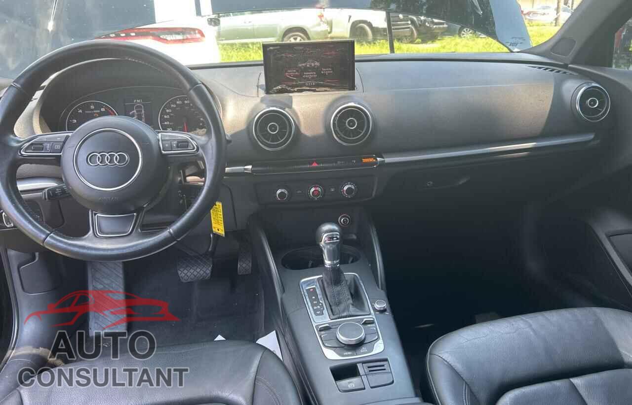 AUDI A3 2015 - WAUACGFF4F1011616