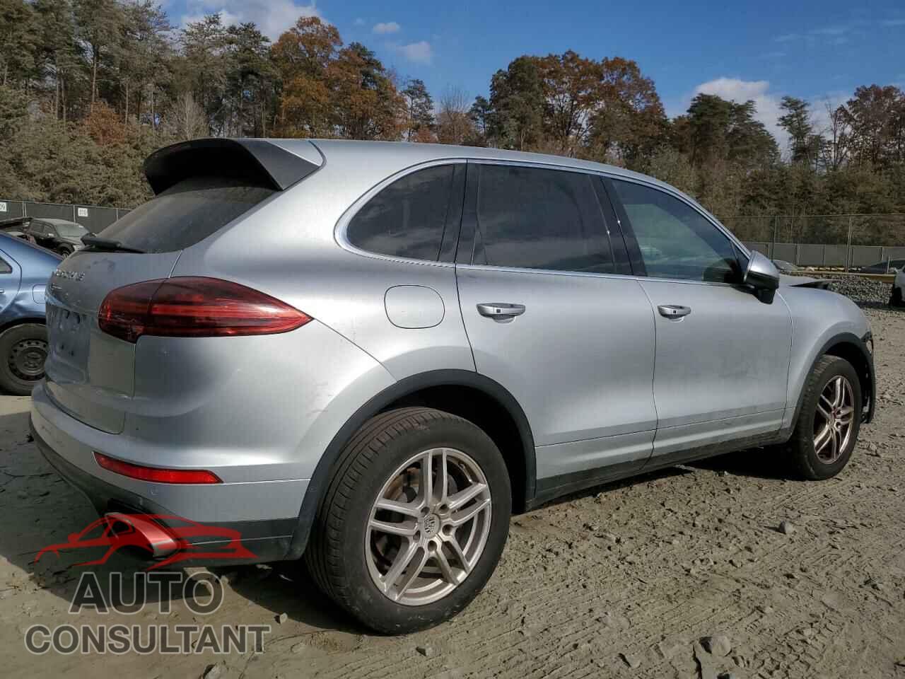 PORSCHE CAYENNE 2016 - WP1AA2A23GKA15845