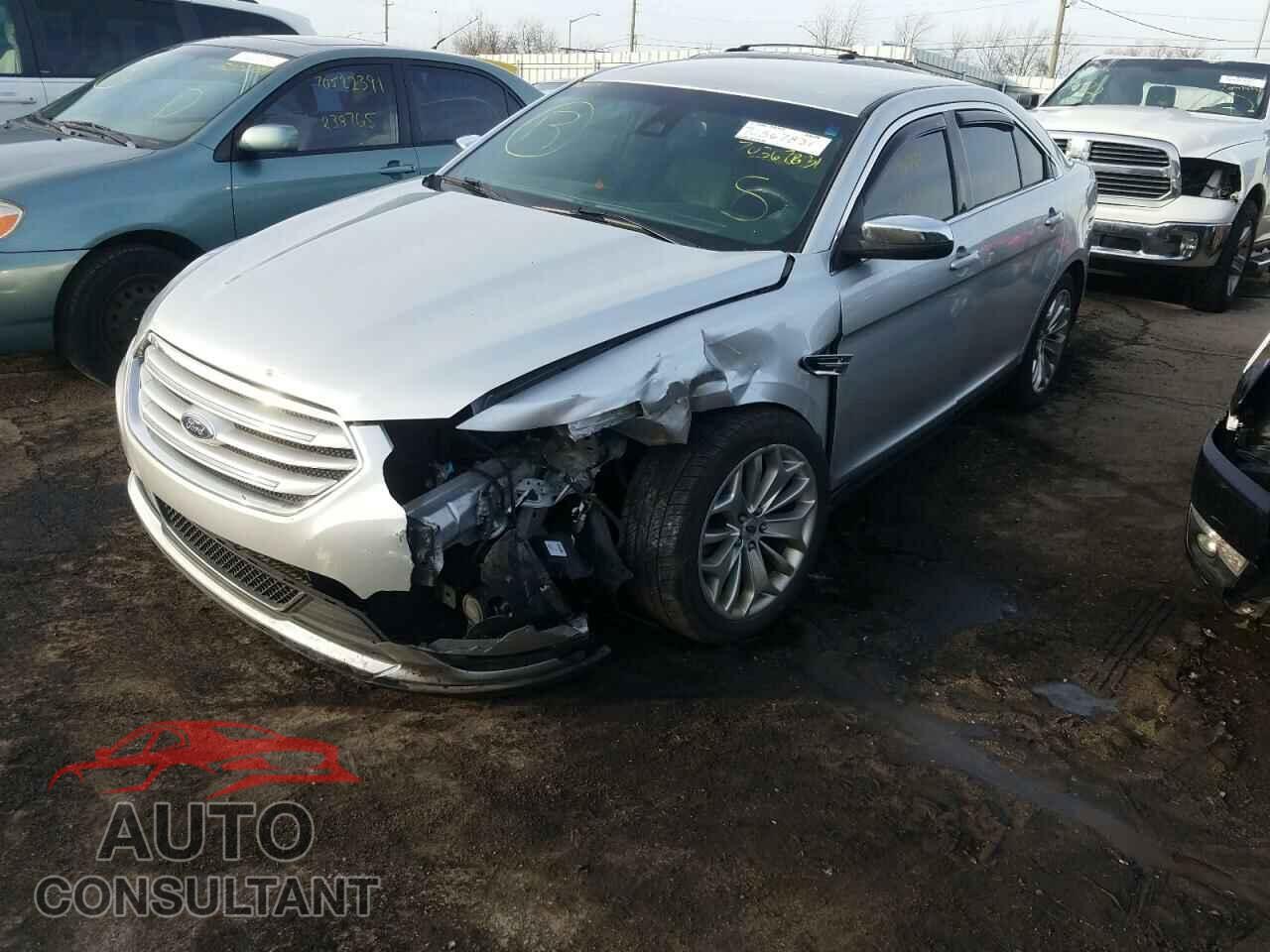 FORD TAURUS 2017 - 1FAHP2F86HG104430