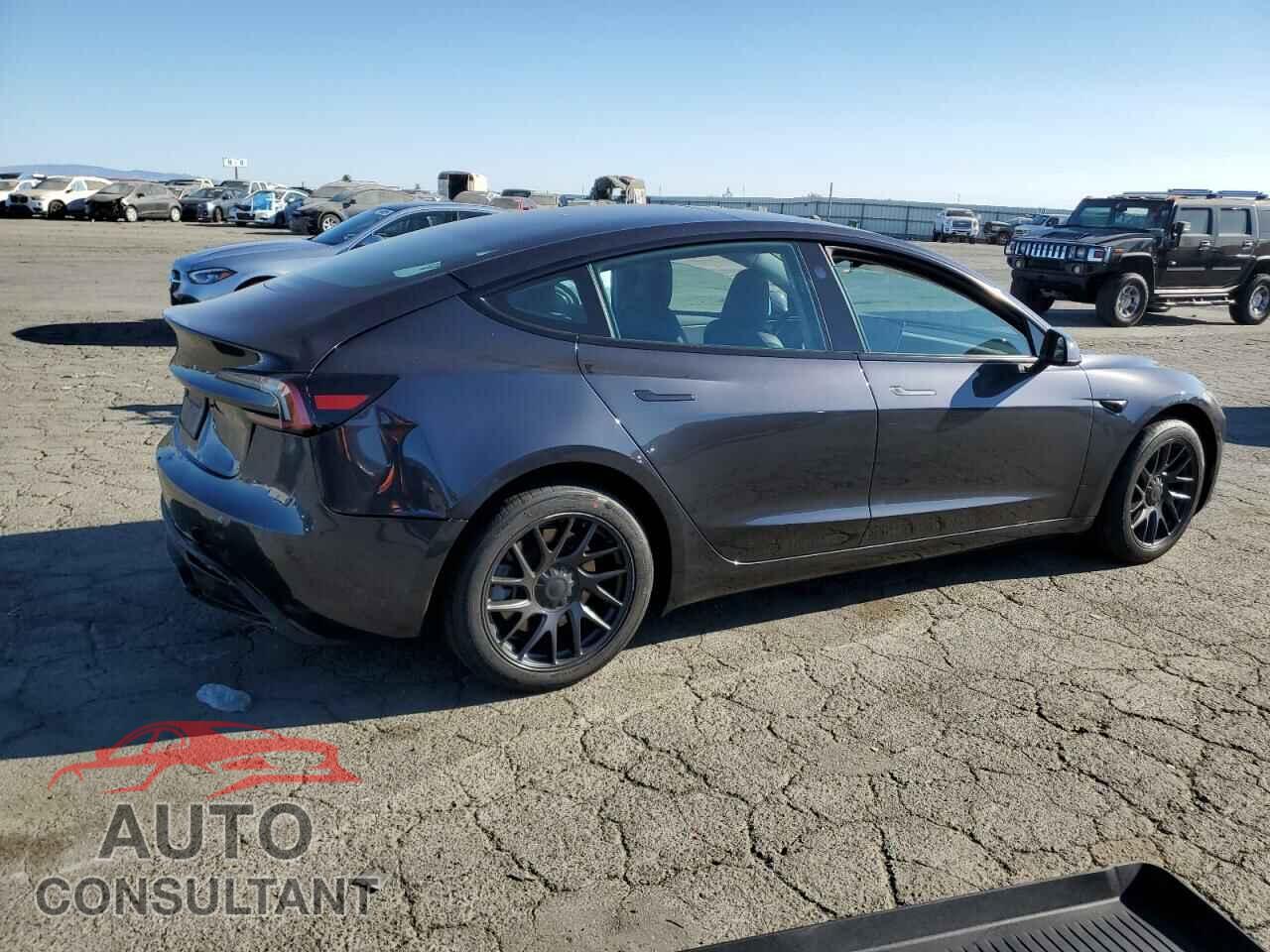 TESLA MODEL 3 2024 - 5YJ3E1EAXRF786040
