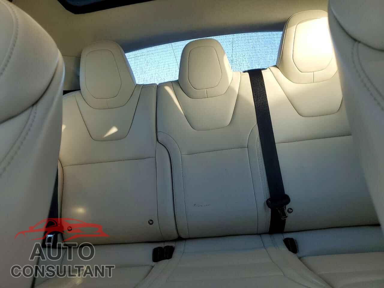 TESLA MODEL S 2017 - 5YJSA1E26HF229298