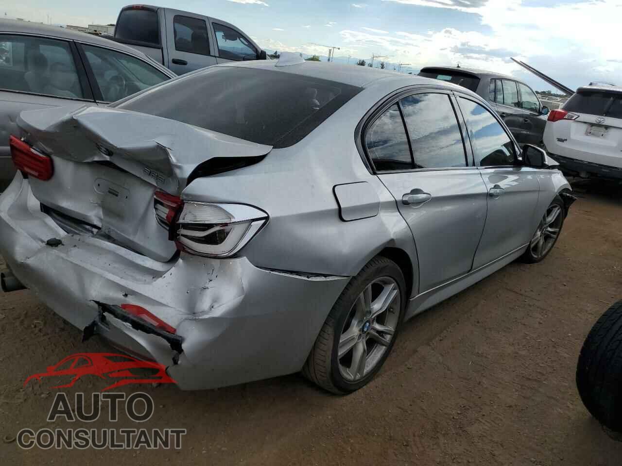 BMW 3 SERIES 2016 - WBA8E3G5XGNU01038