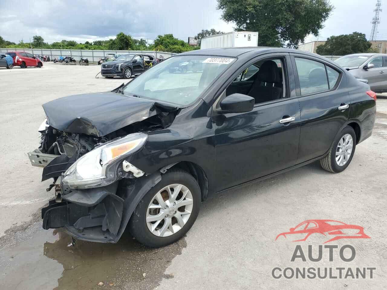 NISSAN VERSA 2018 - 3N1CN7AP8JL843518