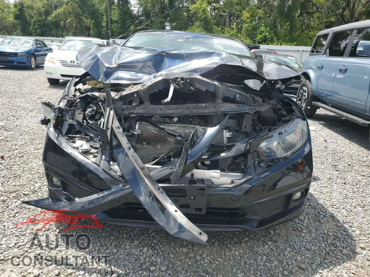 HONDA CIVIC 2019 - 2HGFC2F81KH569918