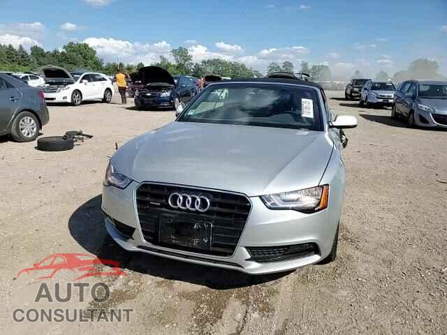 AUDI A5 2013 - WAUCFAFH0DN005977
