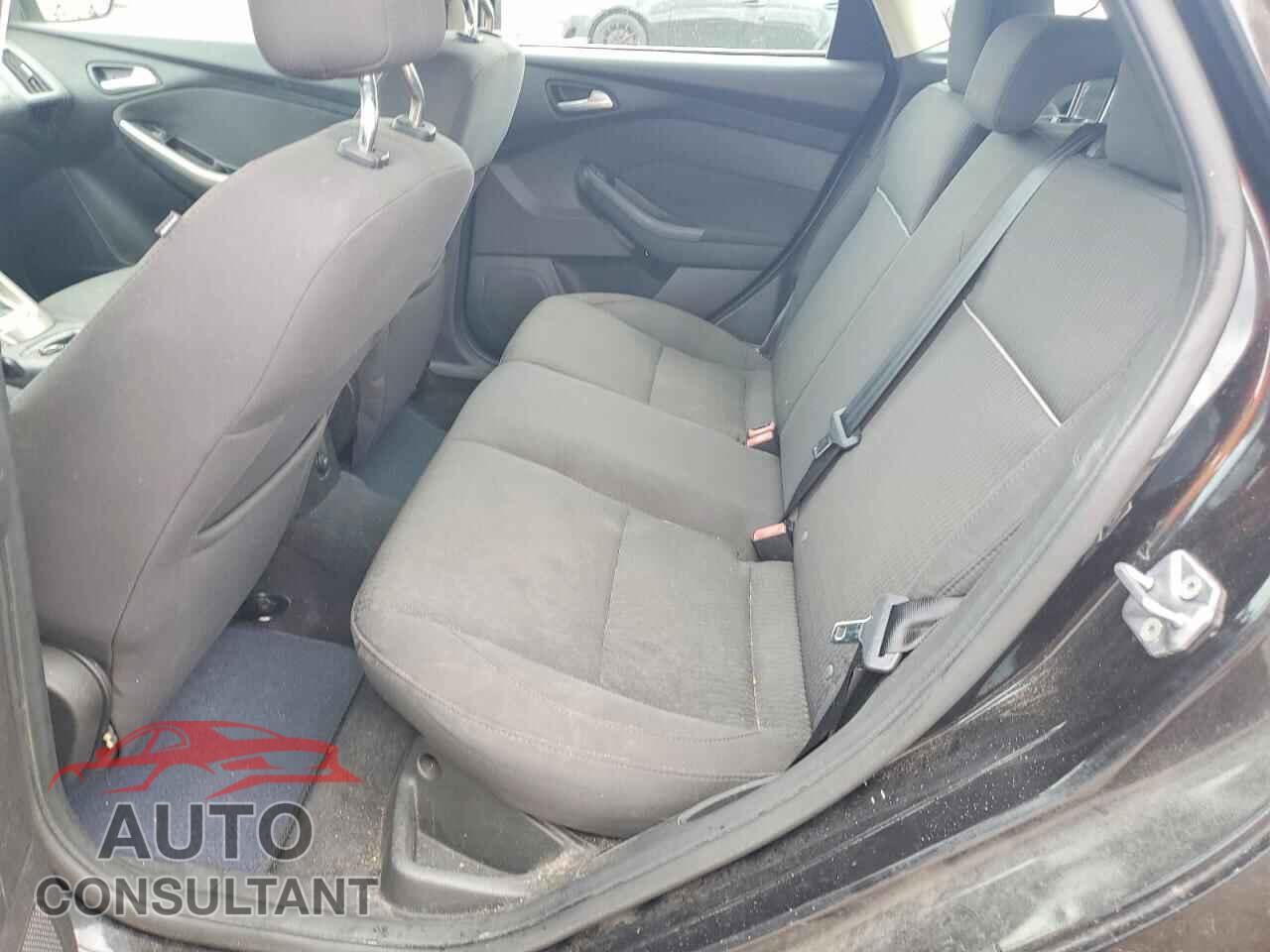FORD FOCUS 2012 - 1FAHP3M25CL373894