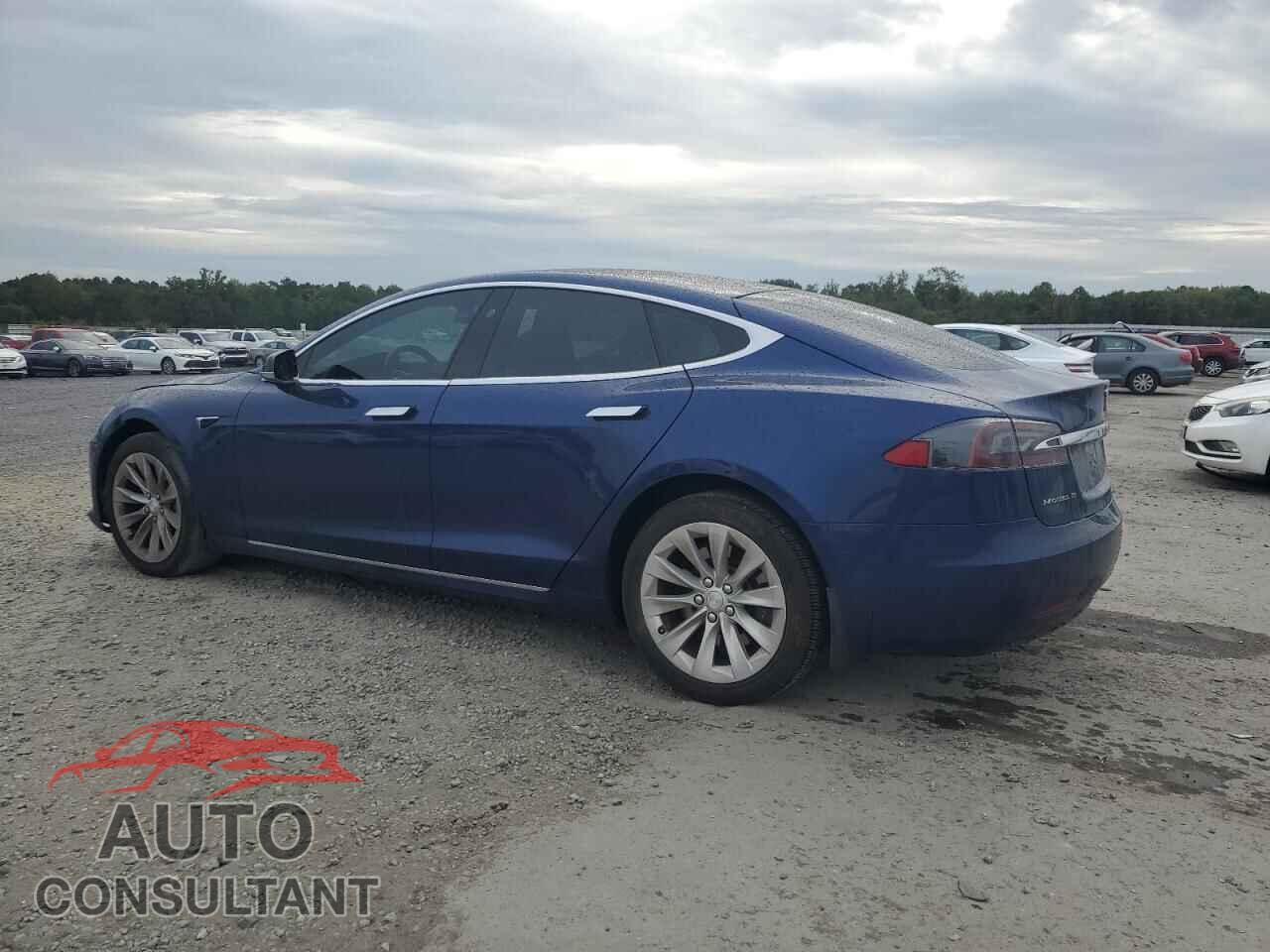 TESLA MODEL S 2017 - 5YJSA1E22HF214667