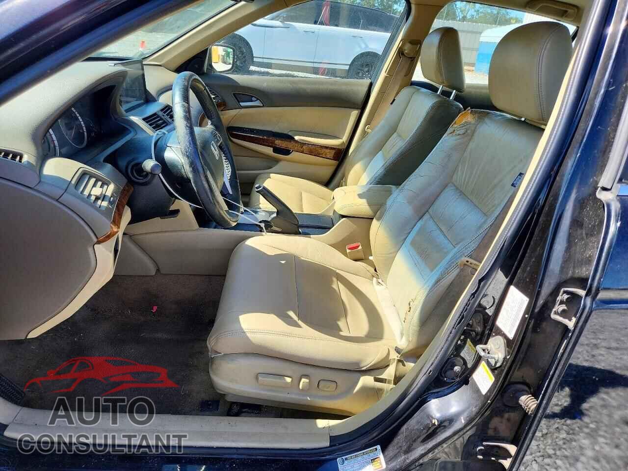 HONDA ACCORD 2010 - 1HGCP2F83AA010164