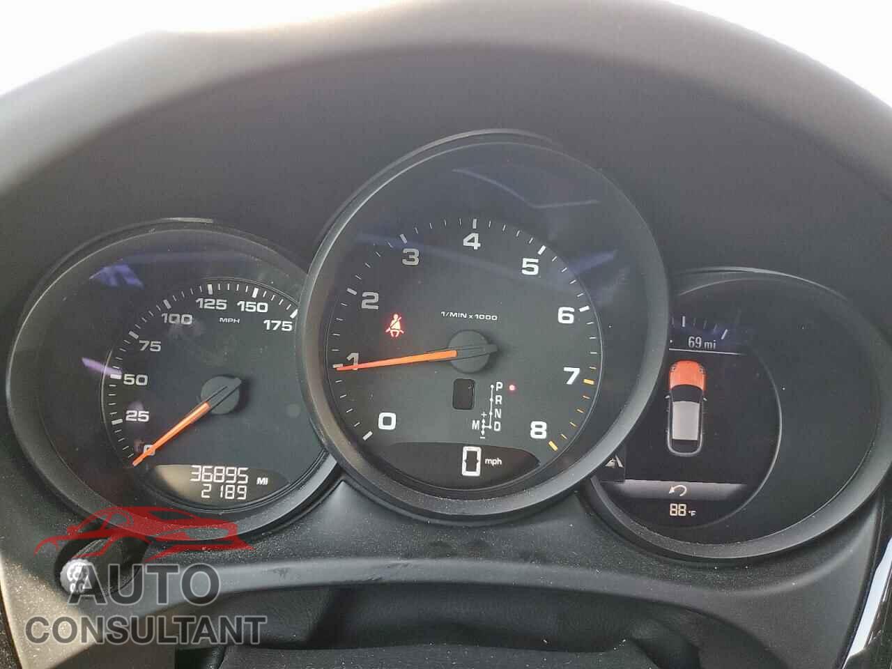 PORSCHE MACAN 2021 - WP1AA2A56MLB07581