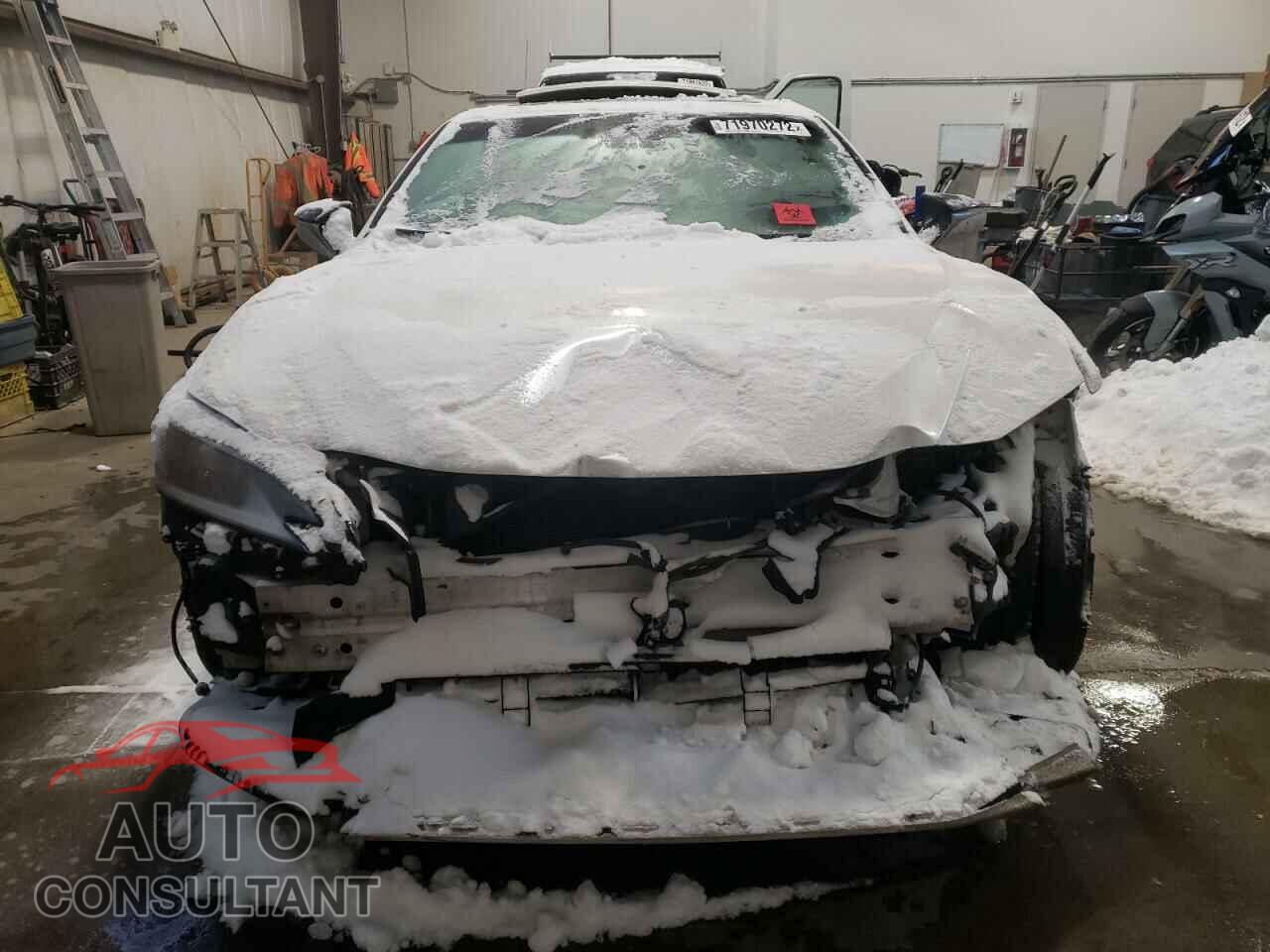LEXUS ES300 2019 - JTHB21B15K2008583